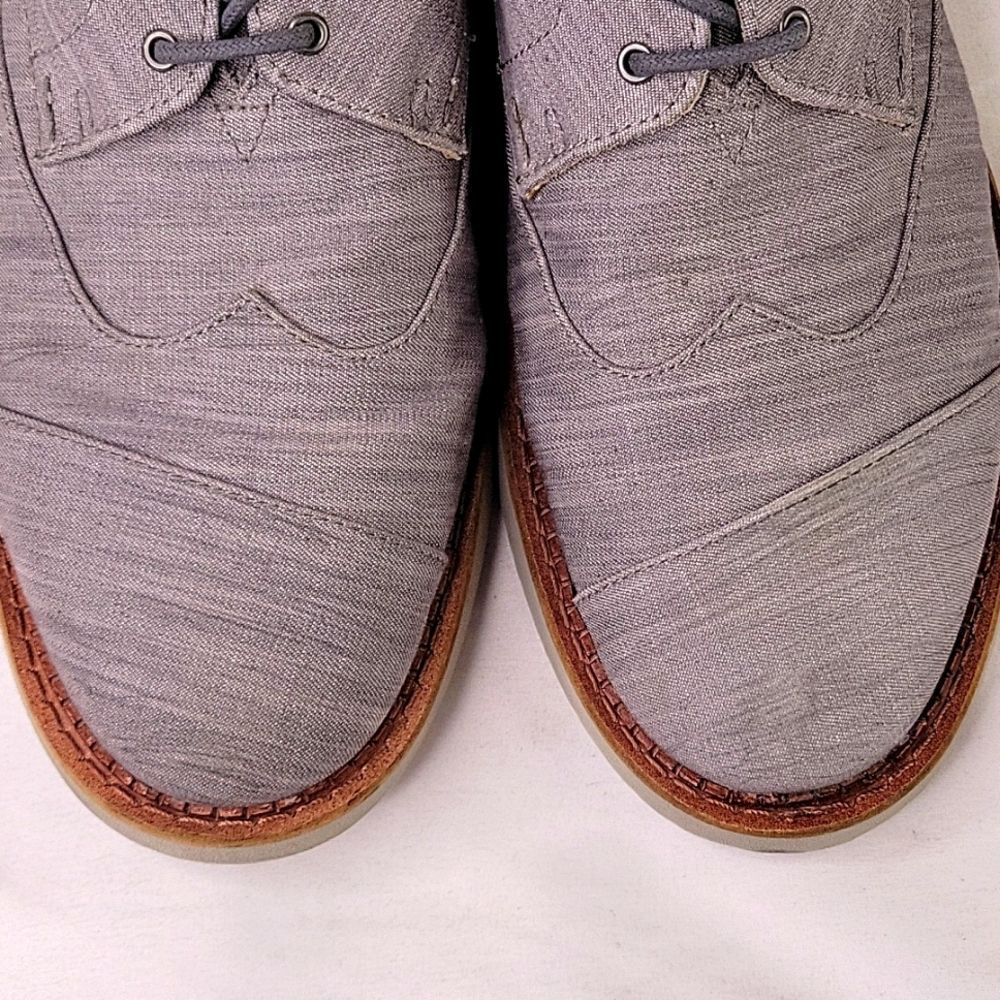 Toms. Gray Canvas. Lace Up Loafers. Size 13. - Picture 9 of 10